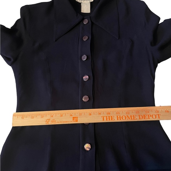 Vintage Karl Lagerfeld made in France size 40 navy blouse. Very good condition - Picture 9 of 12
